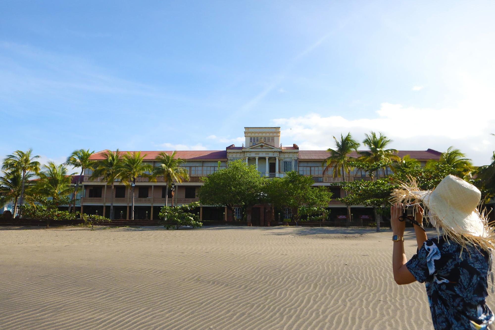 Playa Las Casas Filipinas de Acuzar