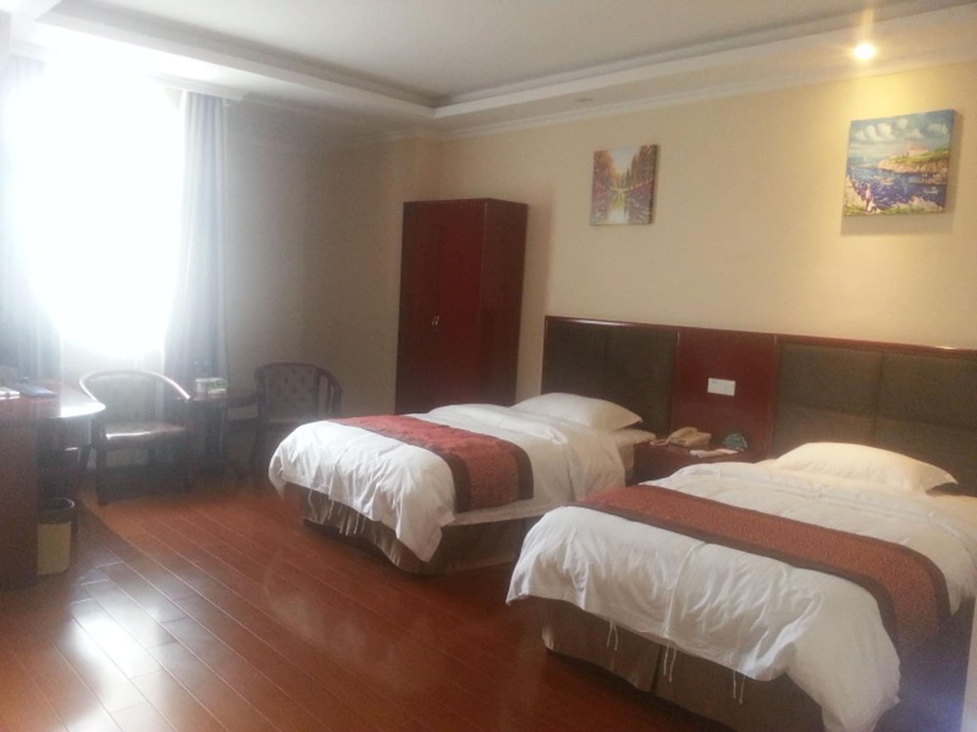 Habitación GreenTree Inn LiuAn HuoQiu County JianXing Road Express Hotel