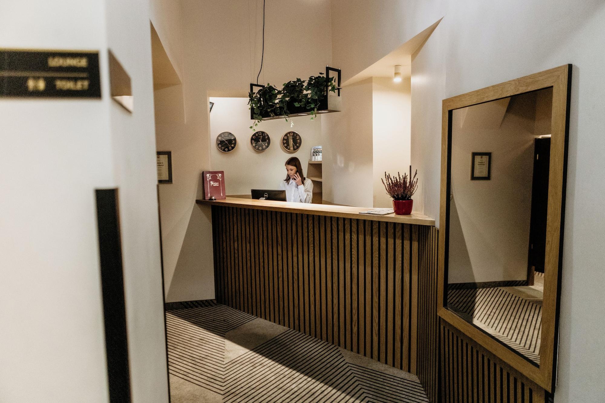 Vista Lobby Abella Suites & Apartments by Artery Hotels
