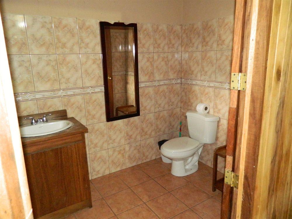 Equipamiento de Habitación Santa Elena Hostel Resort