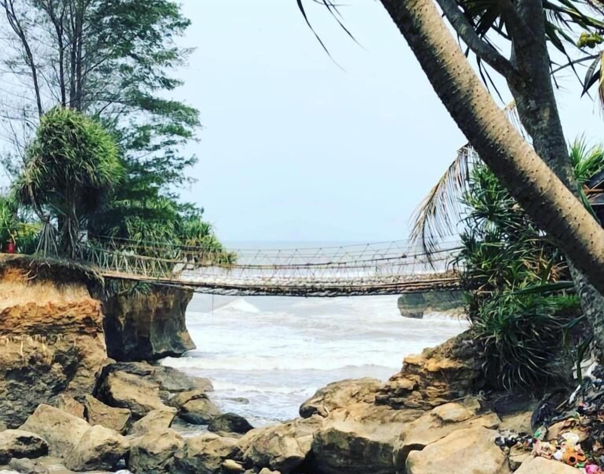 Playa Sinar Sport Hotel