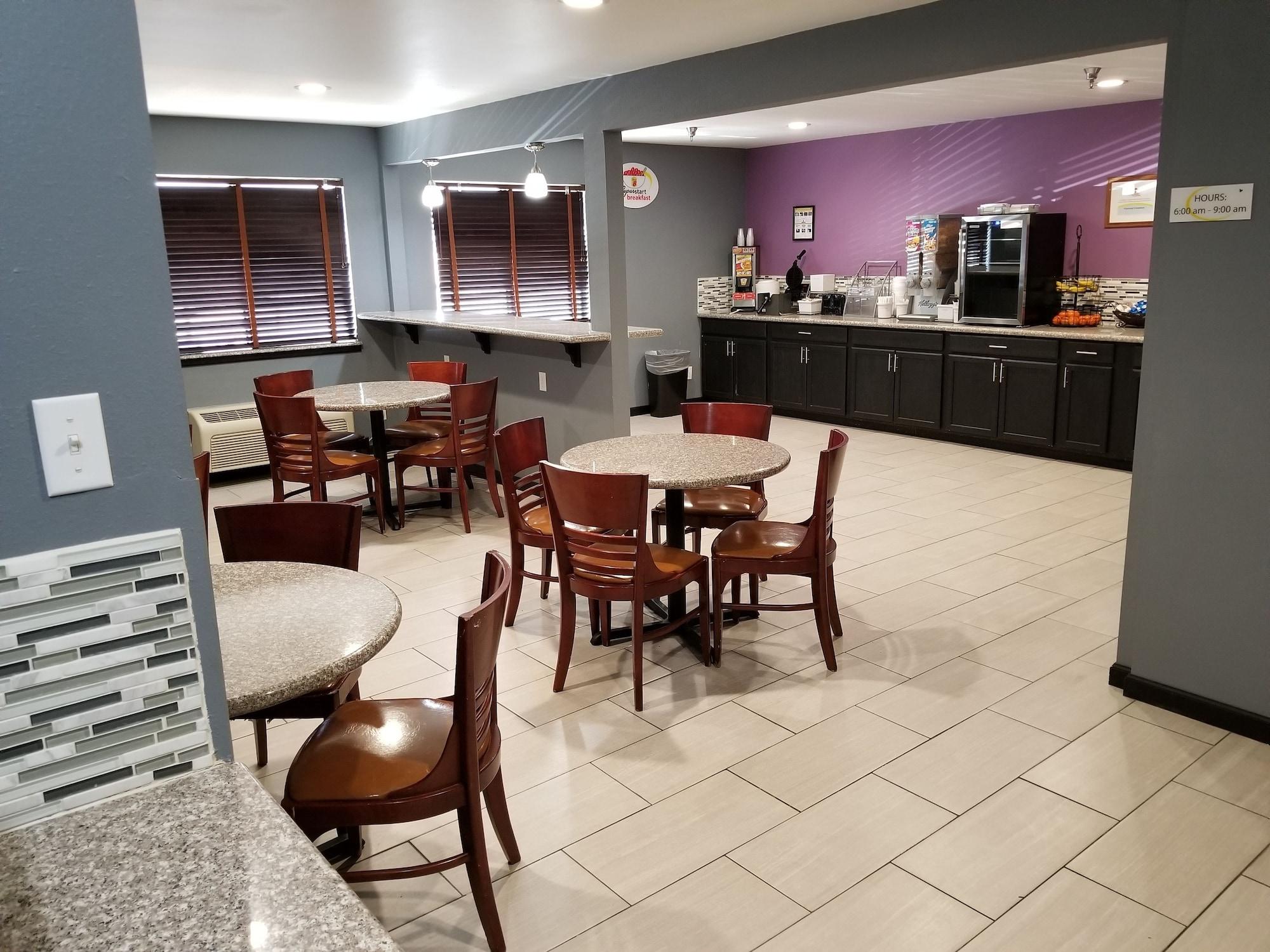Restaurant Super 8 by Wyndham Fort Collins