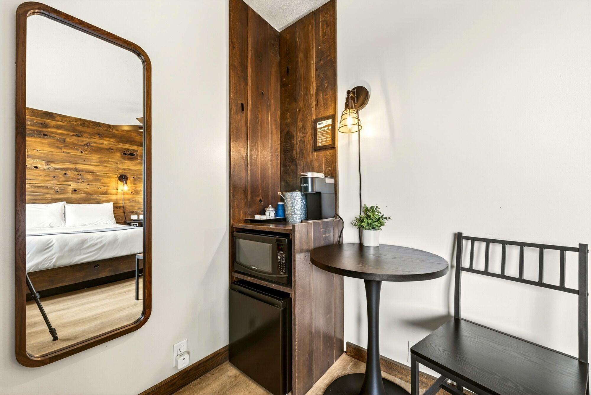 Set de Habitación Aqua Aire Inn & Suites