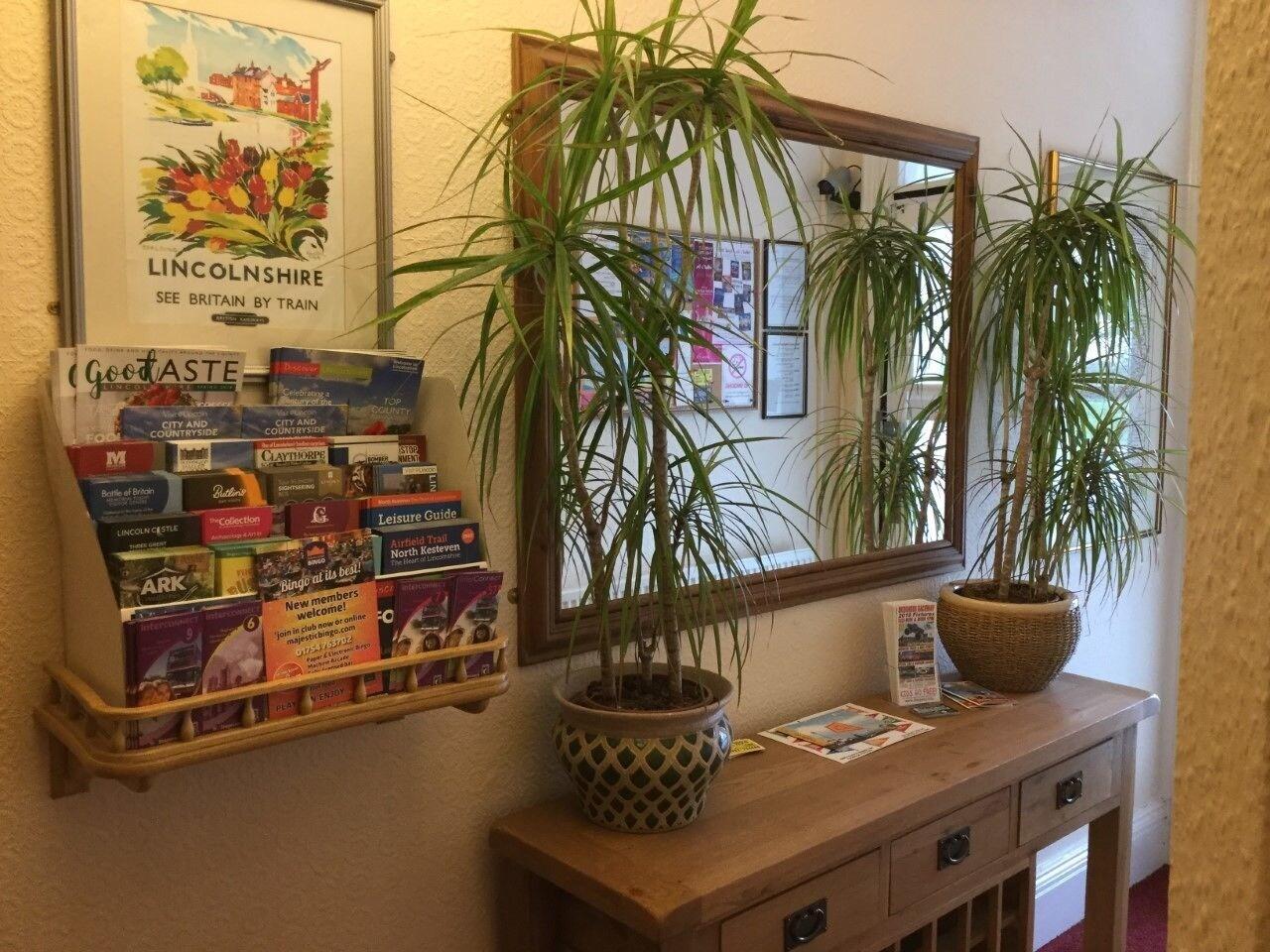 Vista Lobby Balmoral