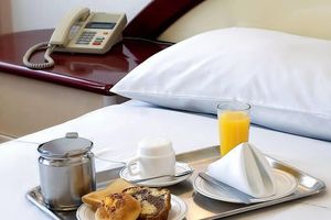 Alojamiento - Americana Hotel