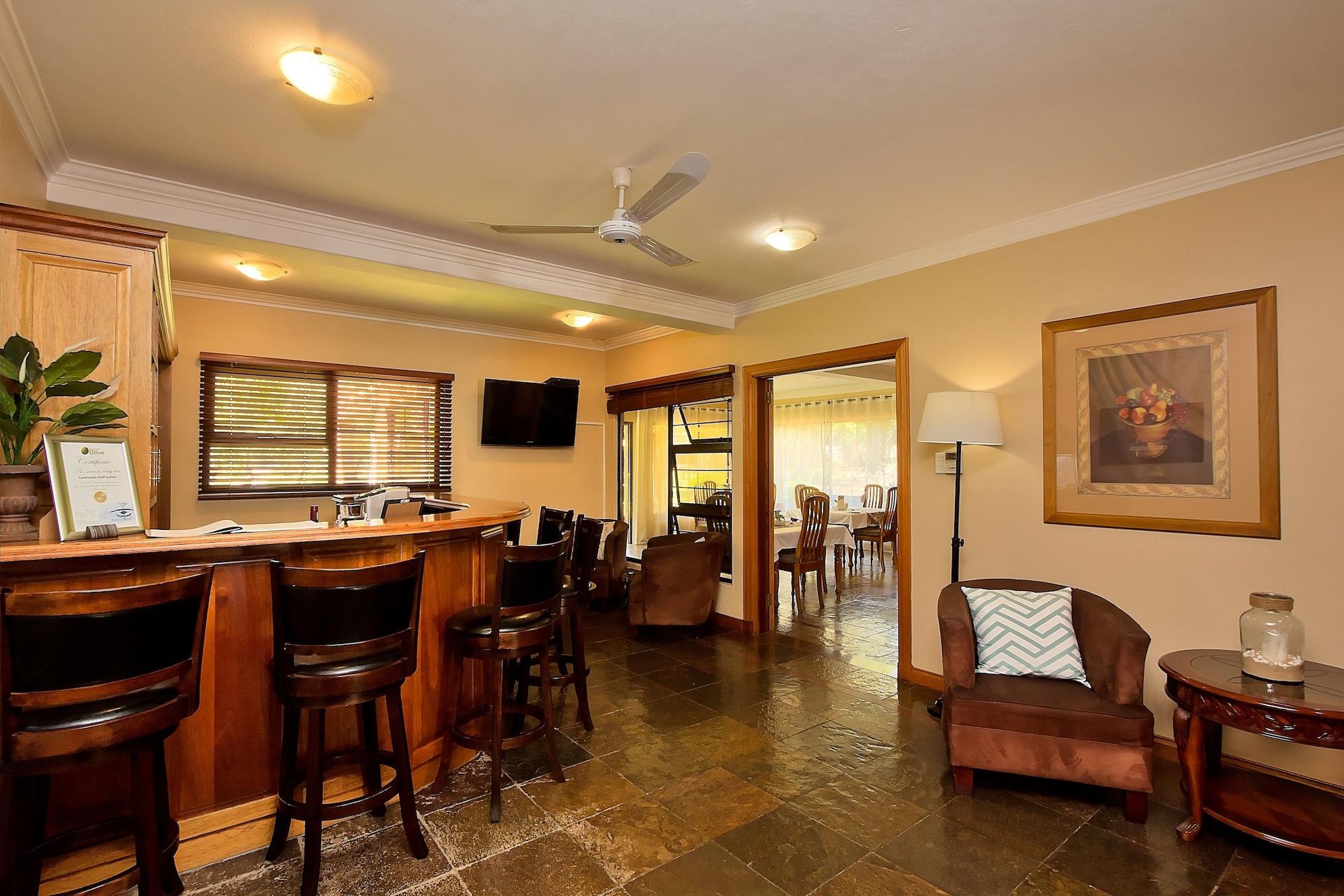 Bar/Salón Centurion Golf Suites Boca Walk