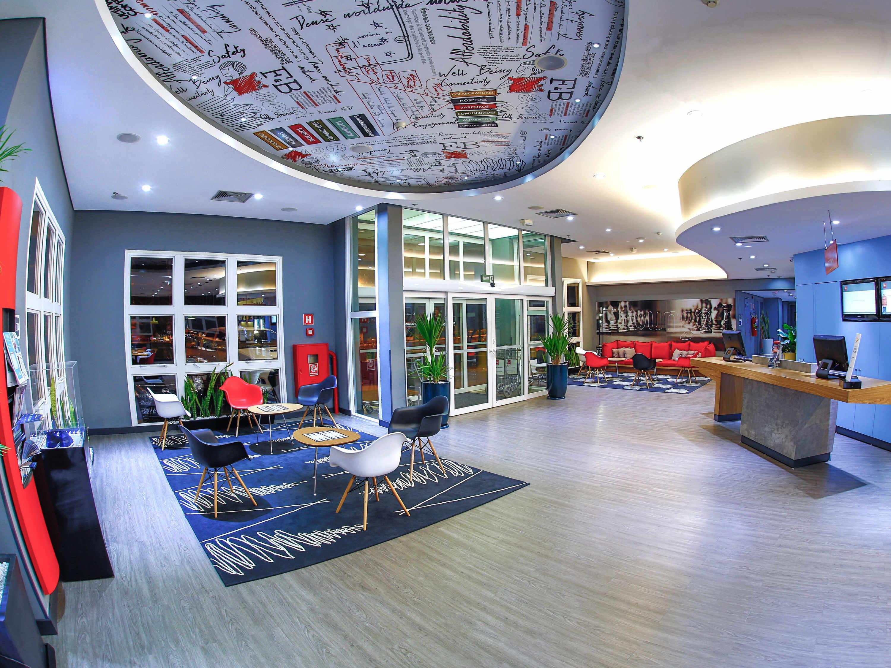 Vista Lobby ibis Aracatuba