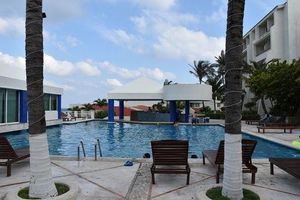Mejores Hoteles Cerca de Playa Delfines con Actividades para Niños