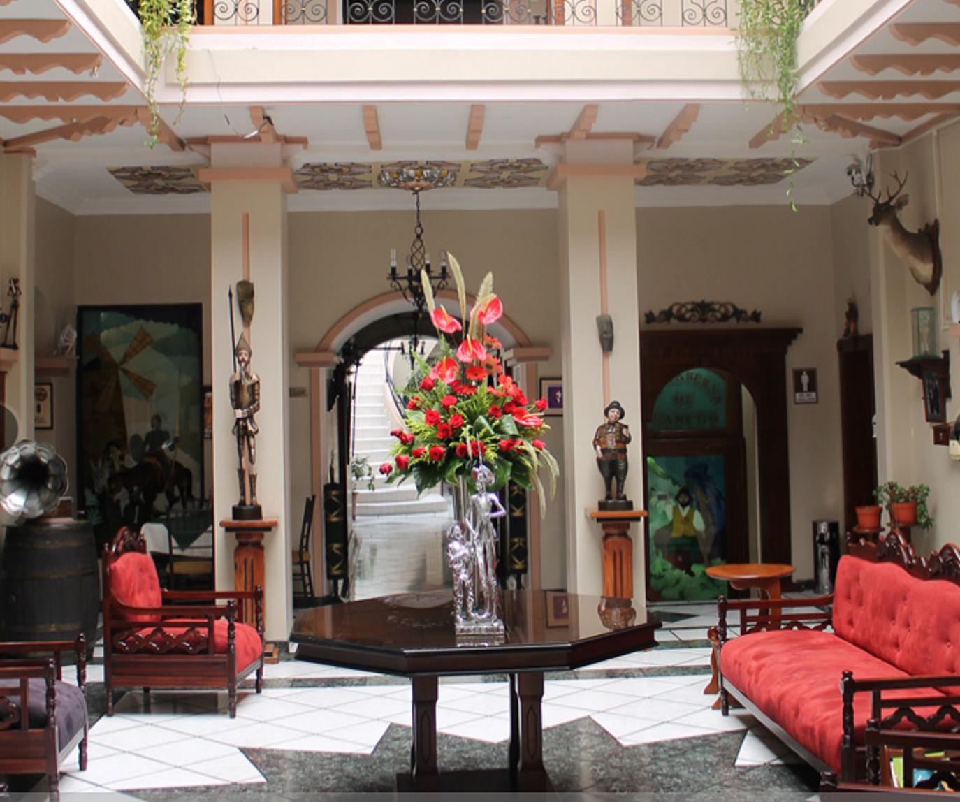 Vista Lobby Hotel El Quijote