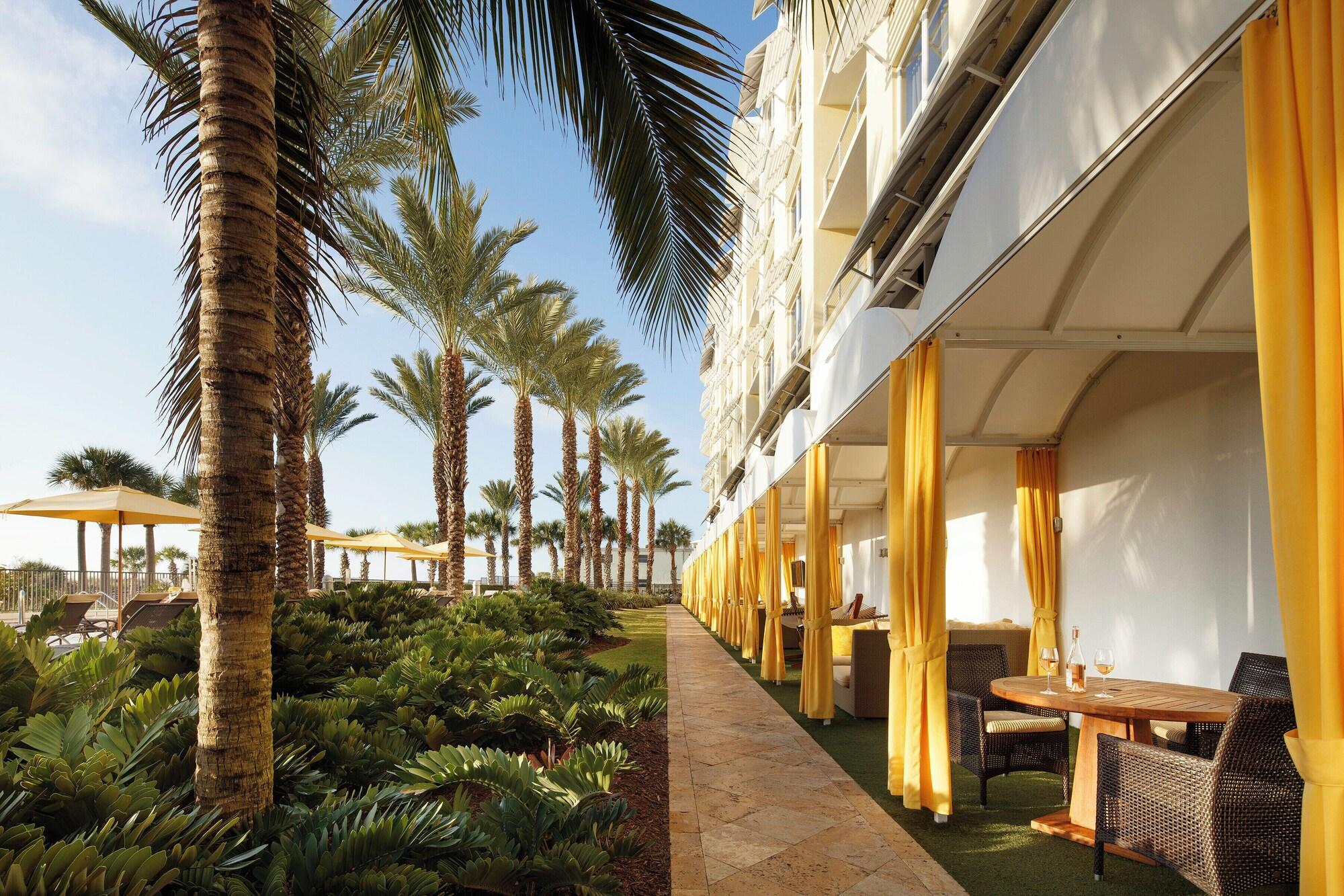 Vista Exterior The Residences at Siesta Key Beach by Hyatt Vacation Club