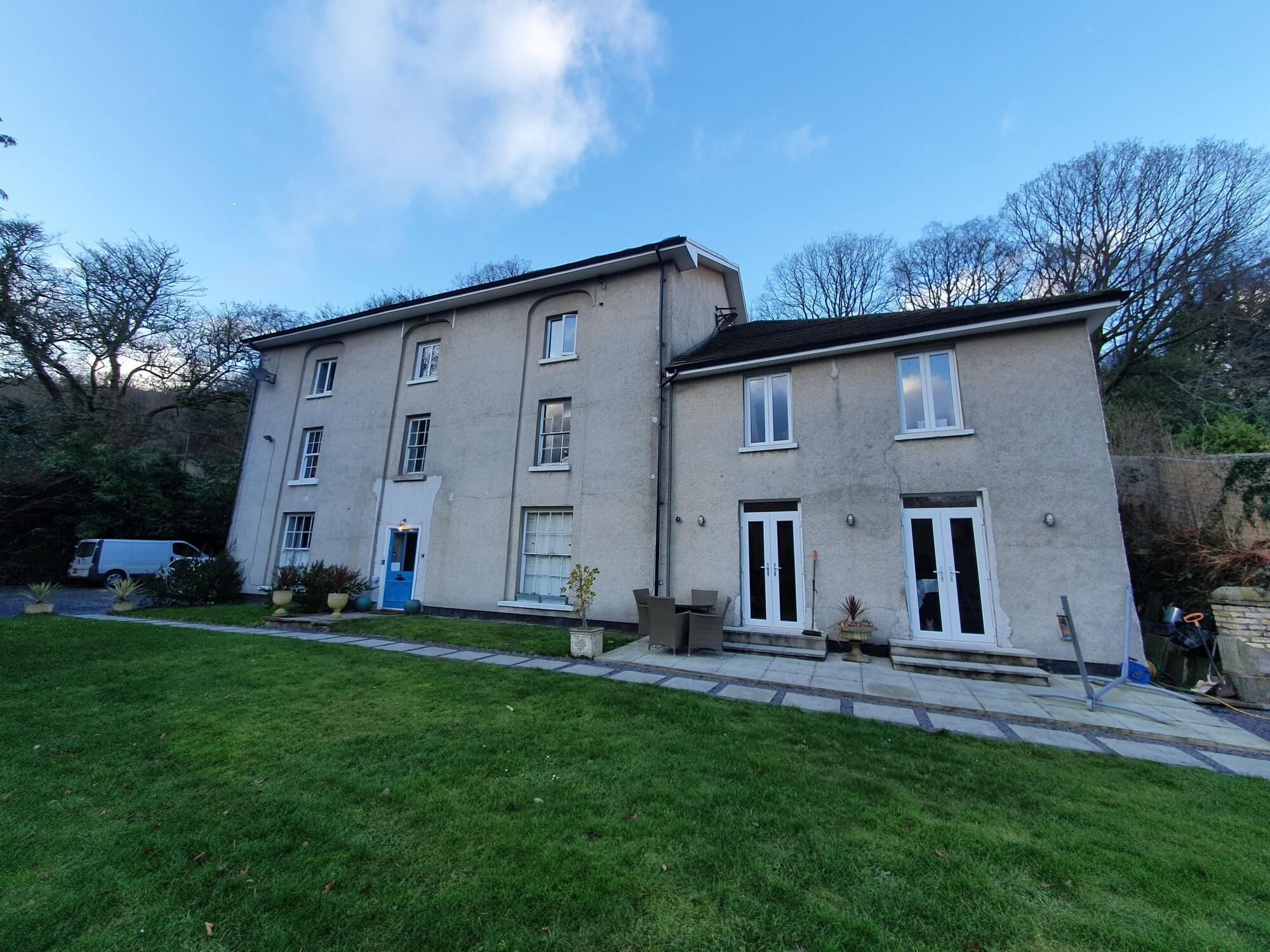 Vista Exterior Wern house