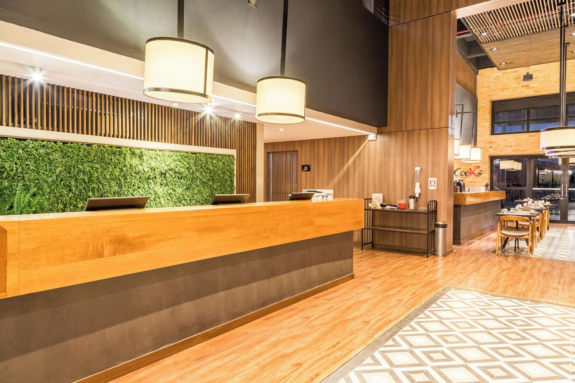 Vista Lobby GHL Hotel Bogota Occidente