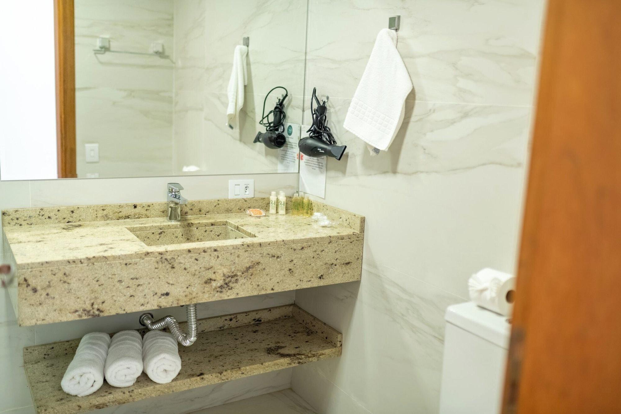 Equipamiento de Habitación Pousada Santa Felicidade