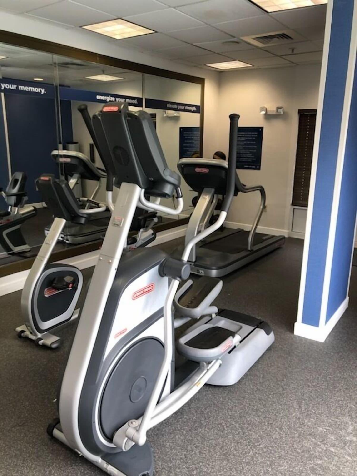 Gimnasio Hampton Inn Jacksonville East Regency Square