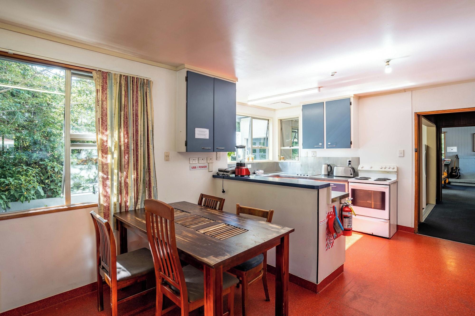 Restaurant The Flaming Kiwi Backpackers