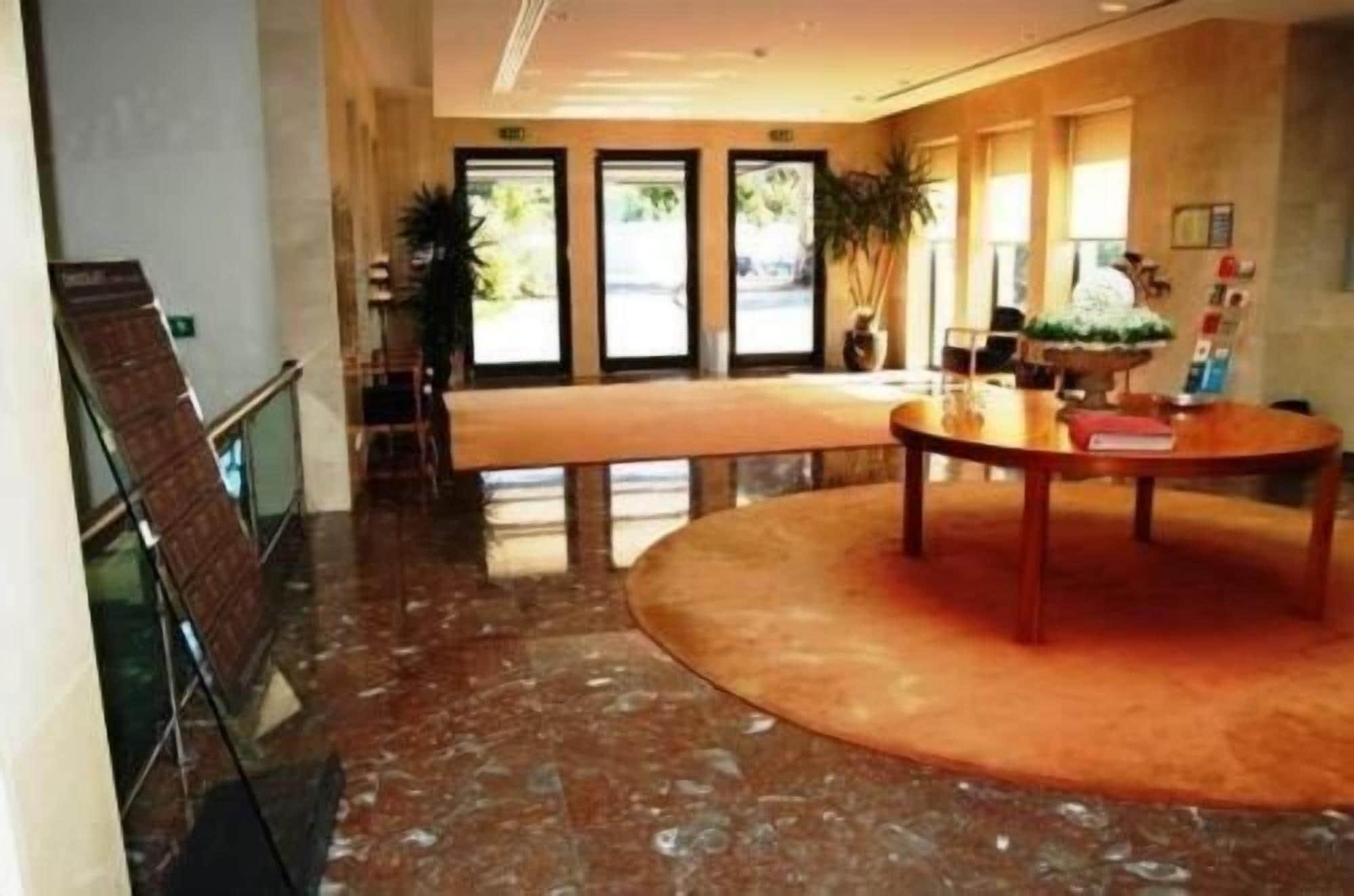 Vista Lobby Quinta do Louredo