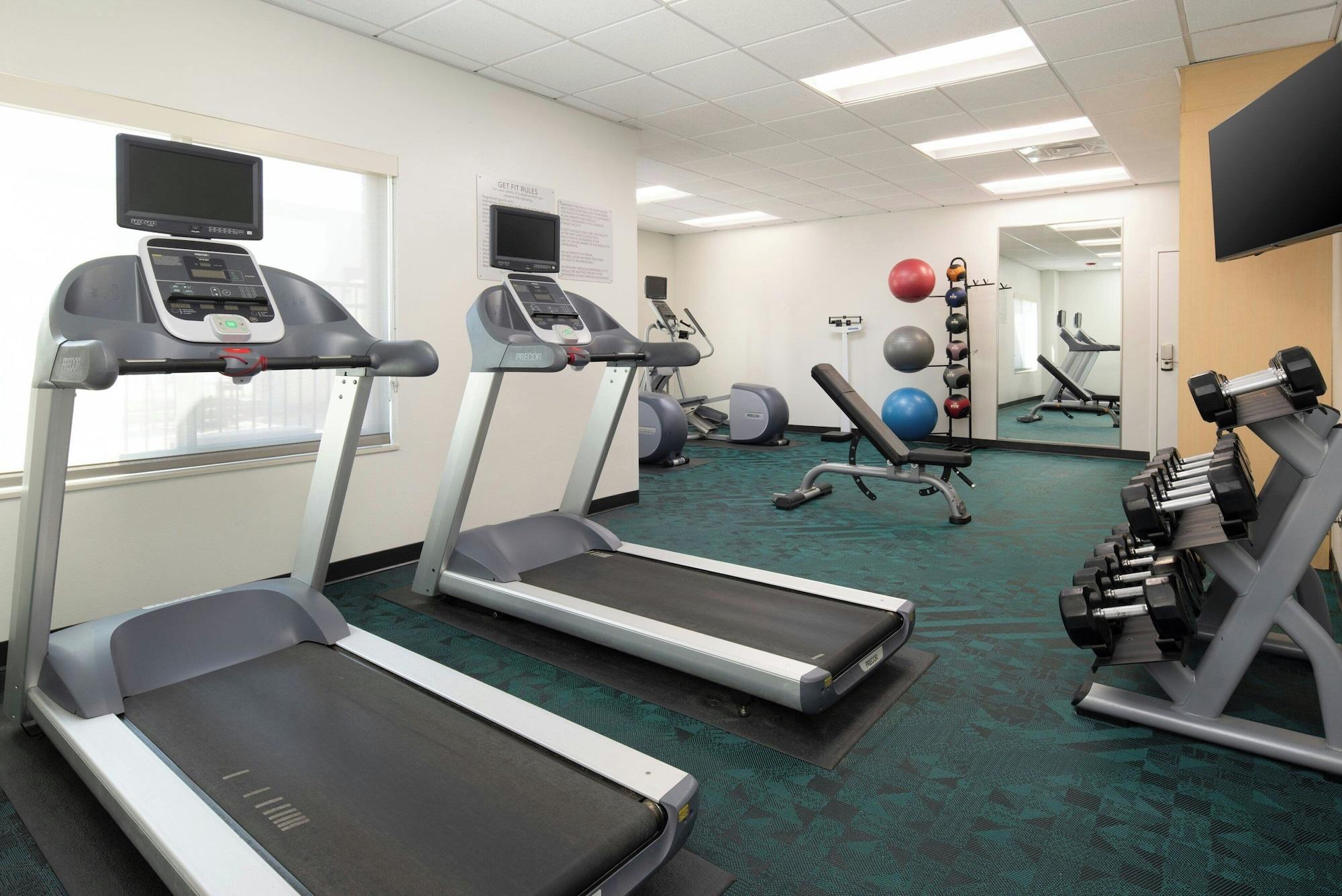 Gimnasio TownePlace Suites by Marriott Slidell