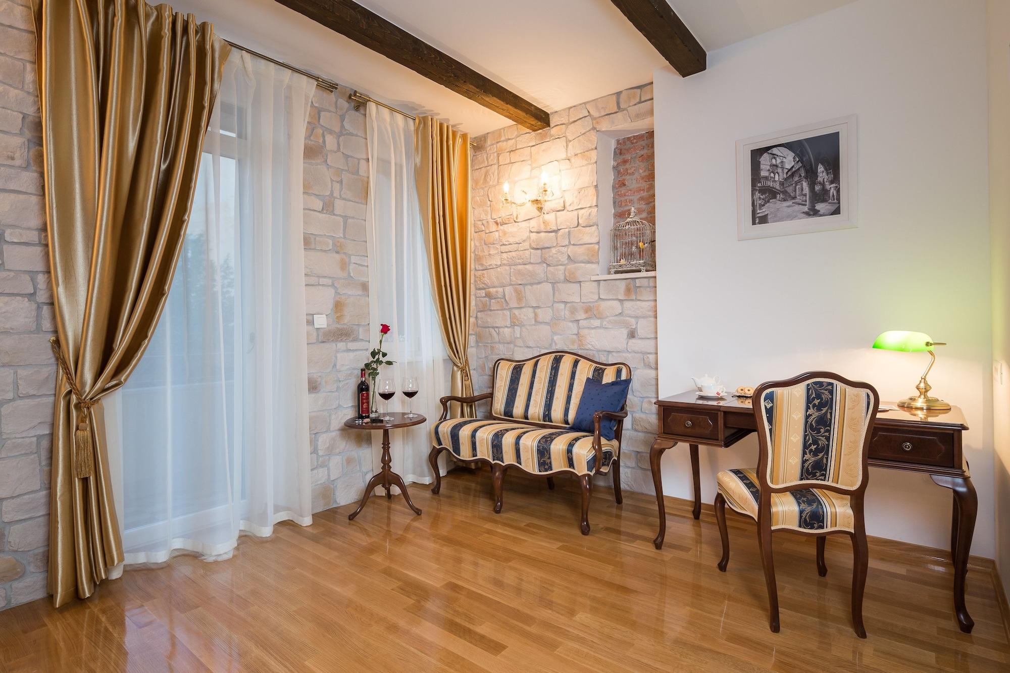 Comodidades del Alojamiento Priska Heritage Rooms