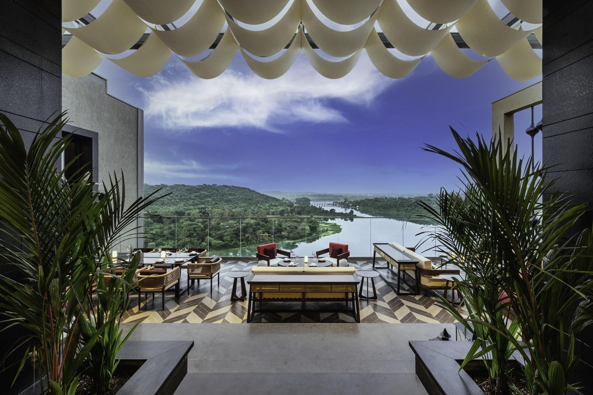 Bar/Salón Taj Lakefront Bhopal