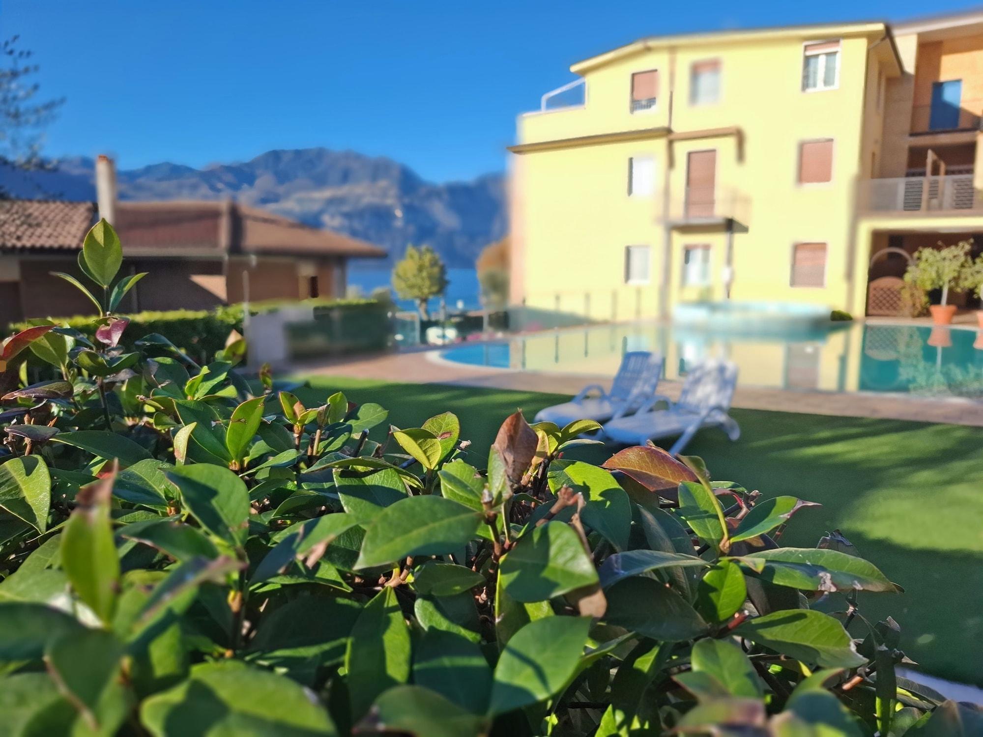 Vista Piscina Casa Alkea