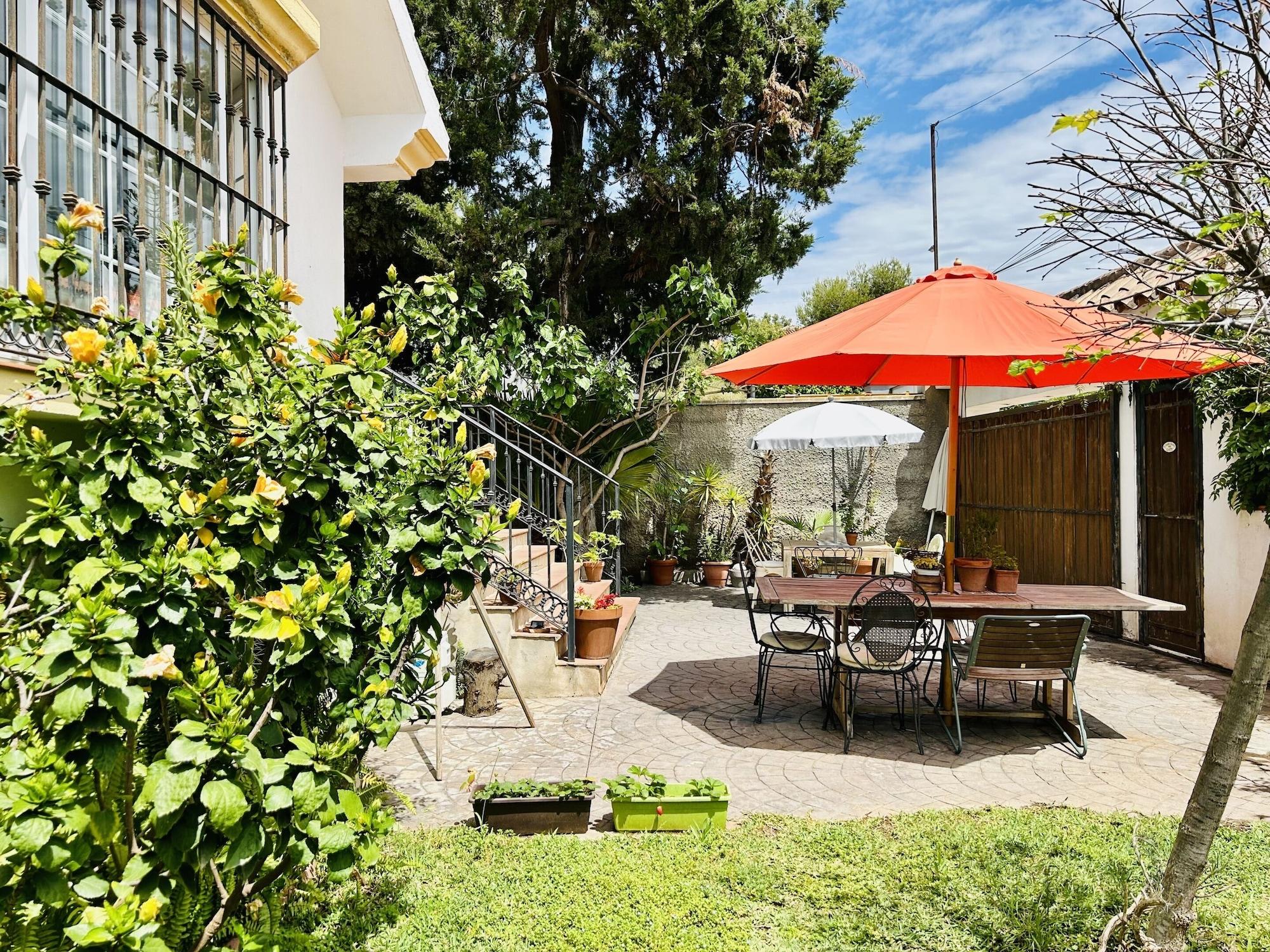 Vista Exterior At Home Malaga Stay & Solo Travellers