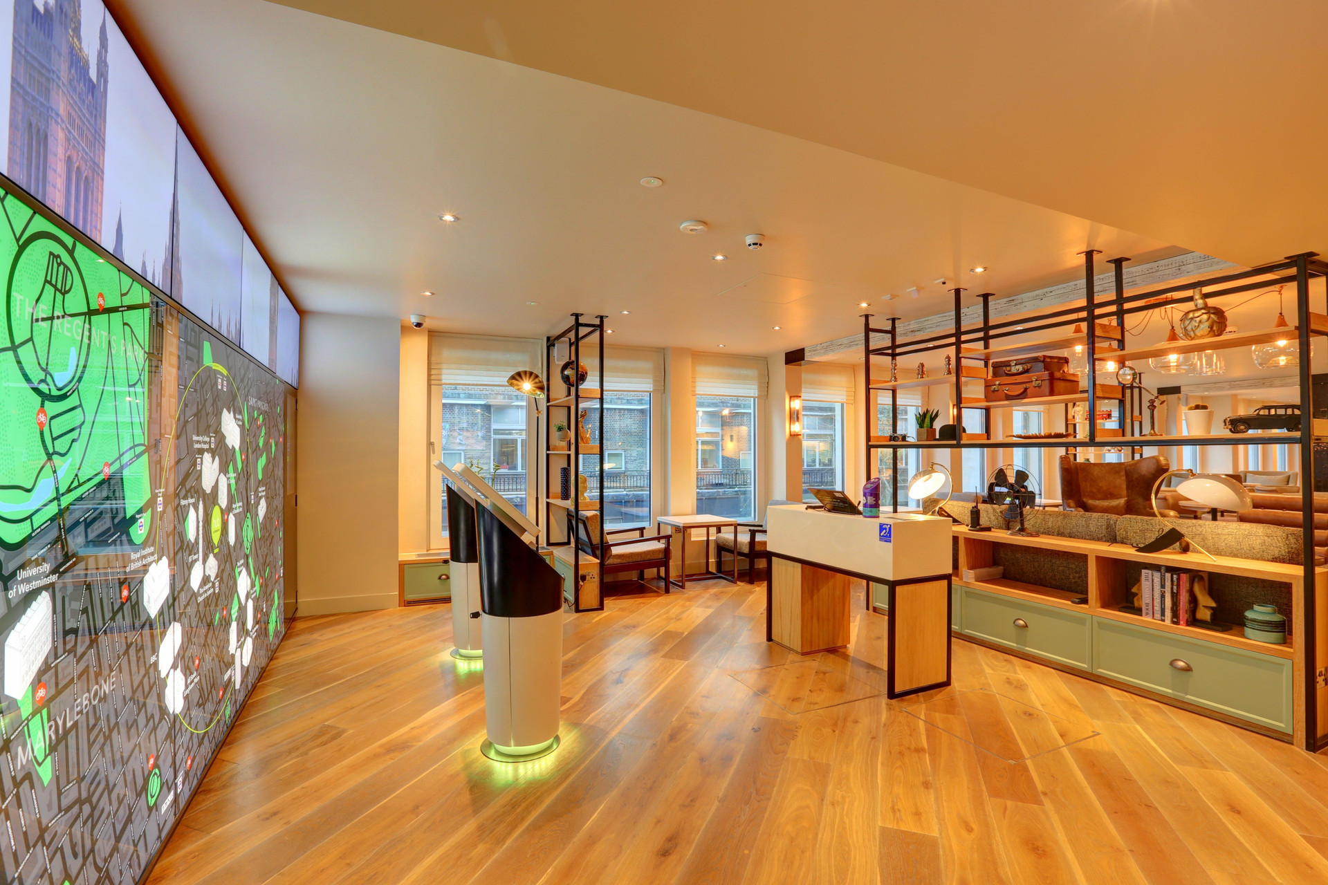 Vista Lobby Hub By Premier Inn London Goodge Street