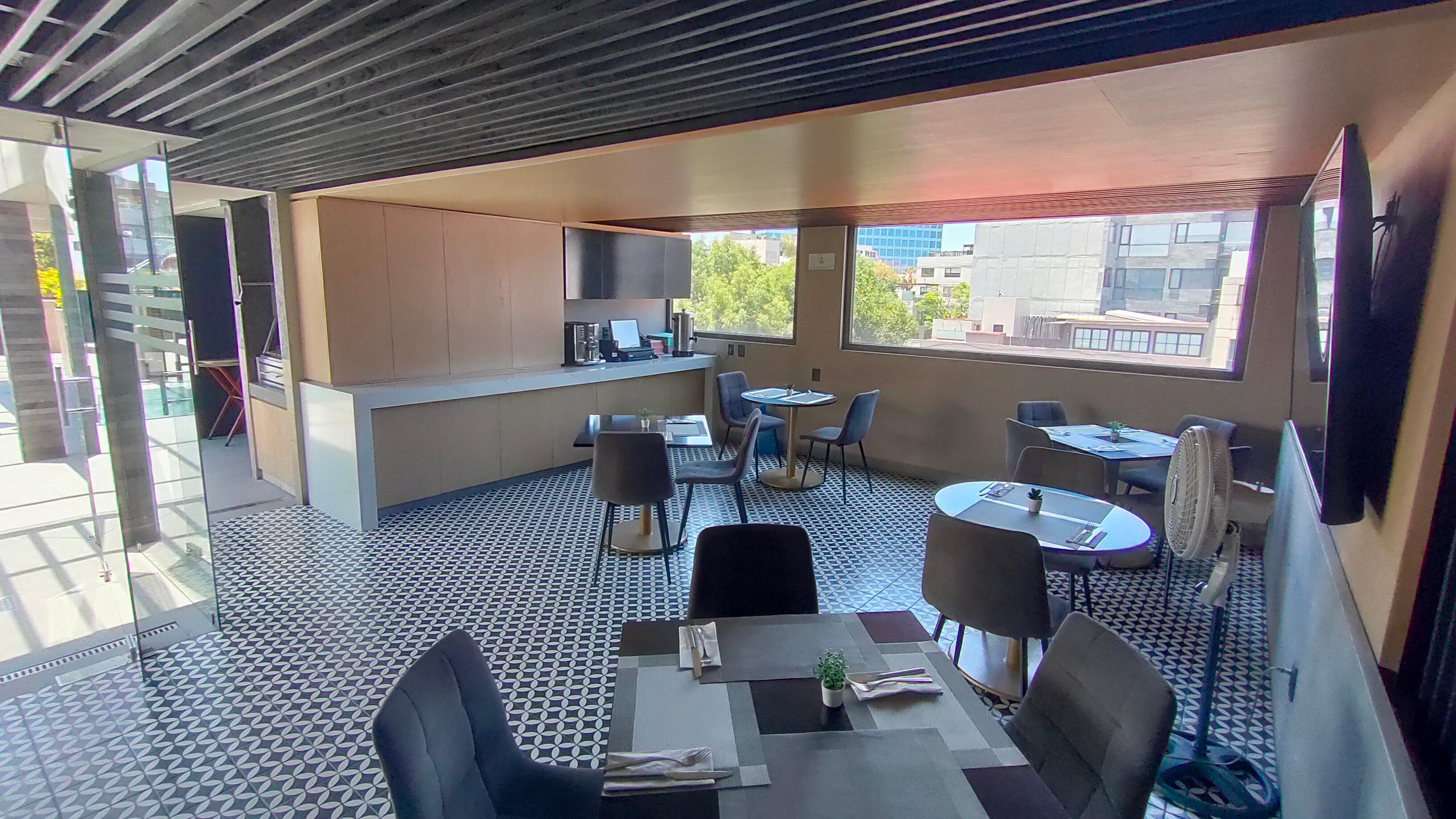 Restaurant Alia Inn Boutique WTC