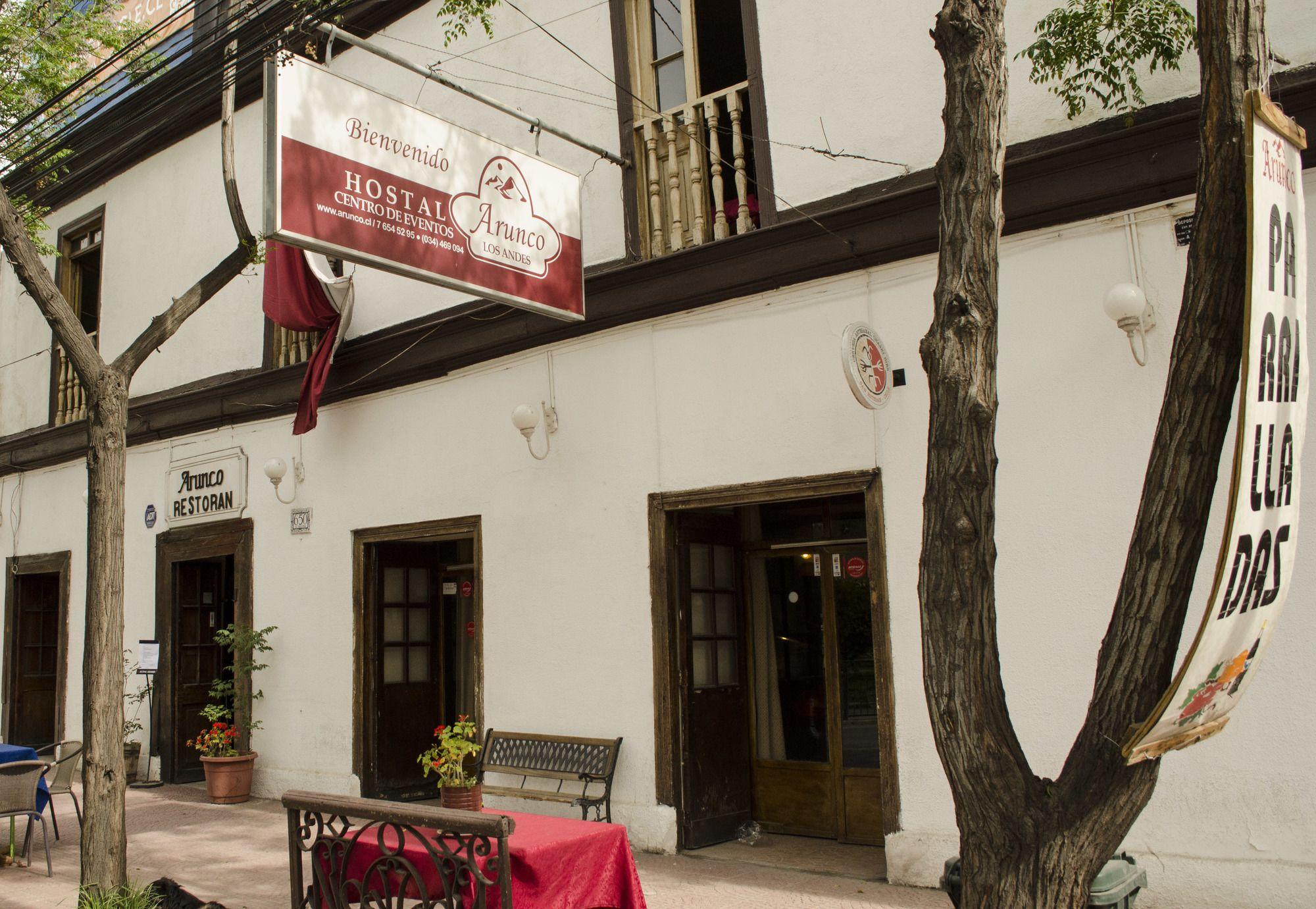Varios Arunco Hotel