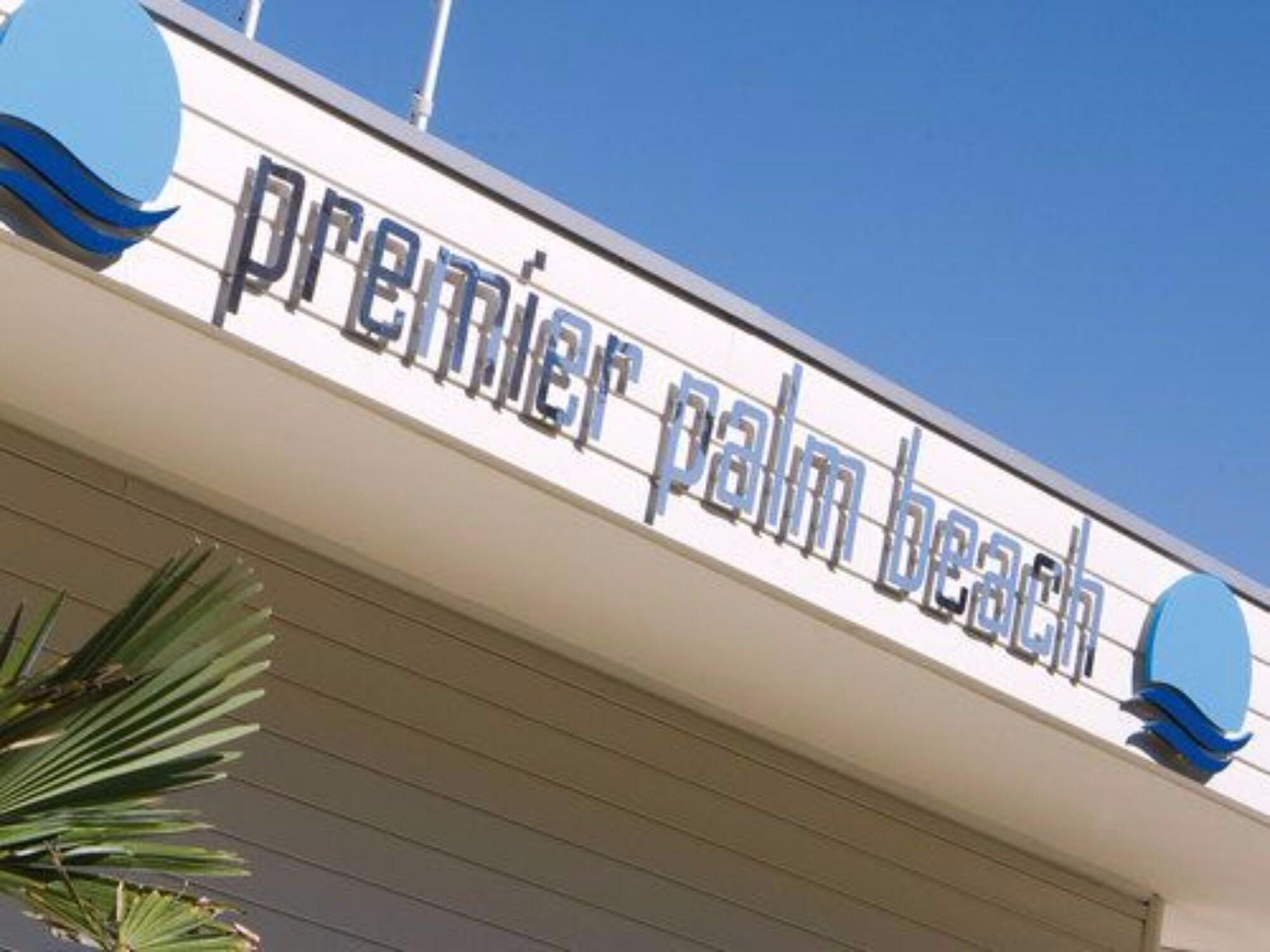 Vista Exterior Hotel Le Palme