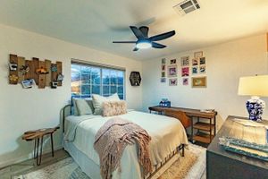 Alquiler Vacacional - Stardust Borrego - Pet-Friendly Desert Retreat w/ Movie Lounge & Fire Pit