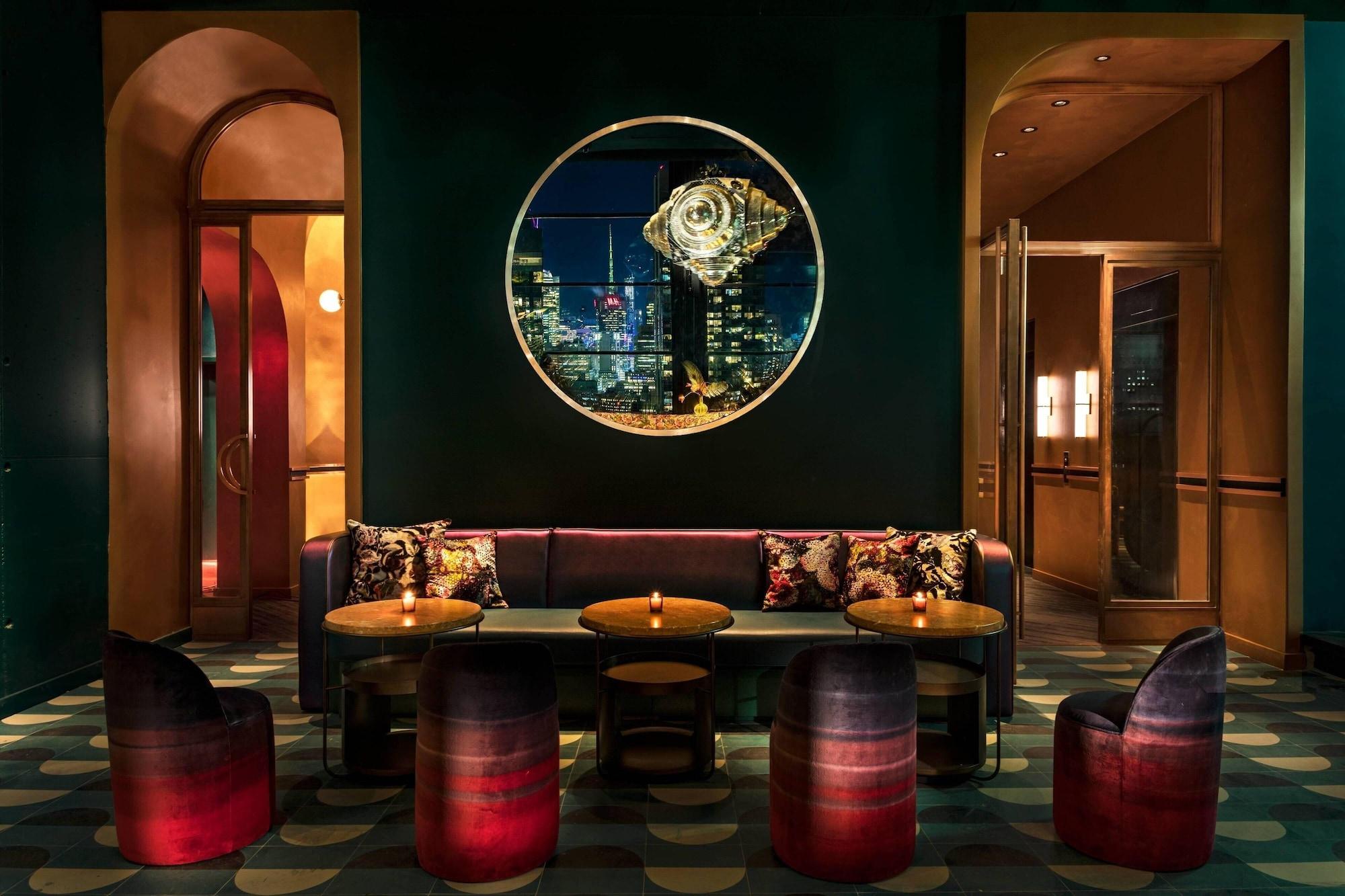 Vista Lobby Moxy NYC Chelsea