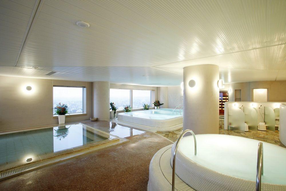 Spa JR Tower Hotel Nikko Sapporo
