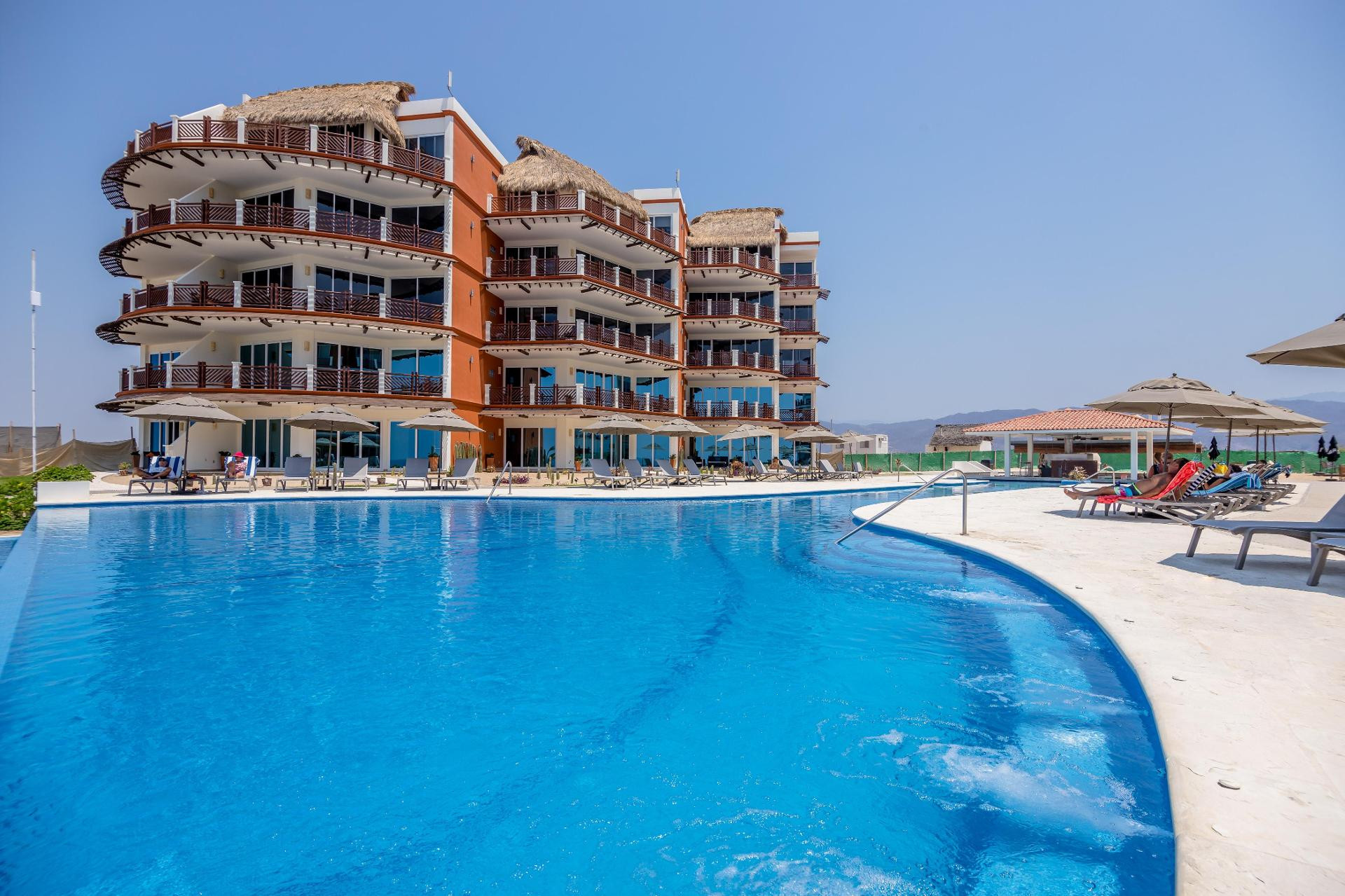 Pool view Vivo Resorts