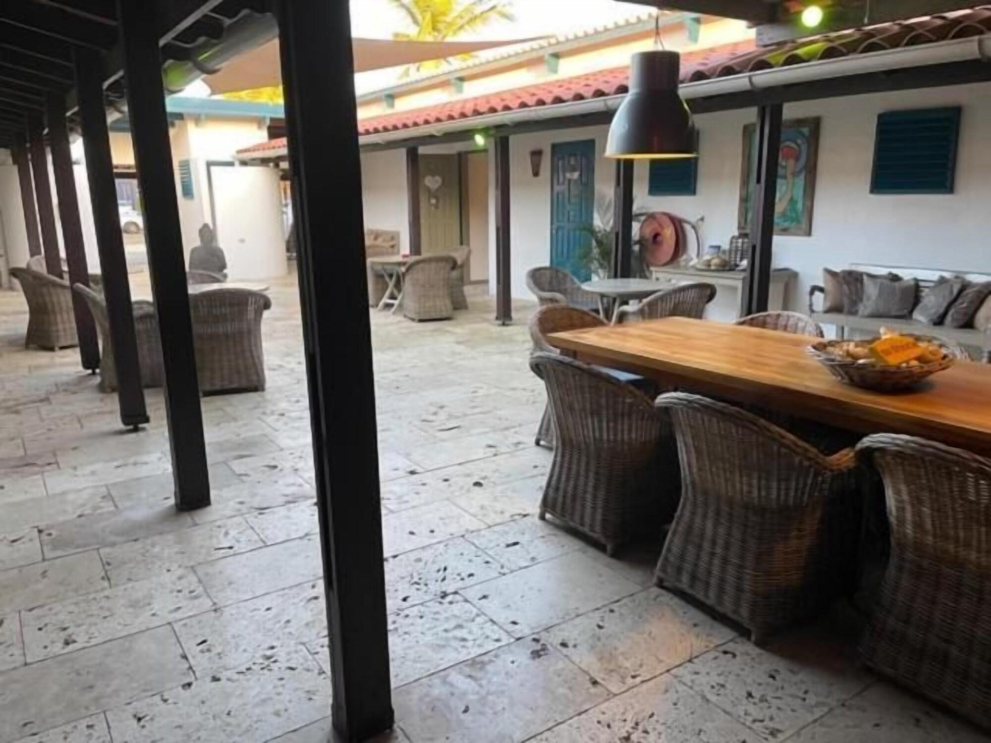Vista Lobby The Lodge Bonaire