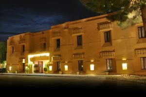 Alojamiento - Serena Hotel Quetta