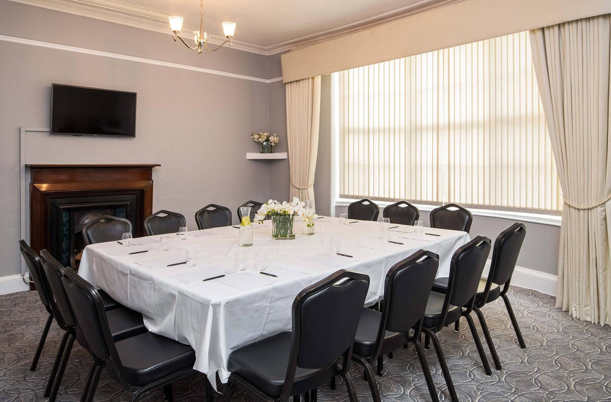 Sala de Reuniones The Royal & Fortescue