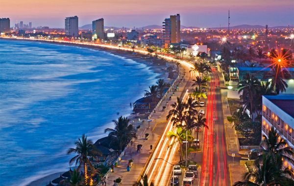 Garner Hotel Mazatlan Beach by IHG