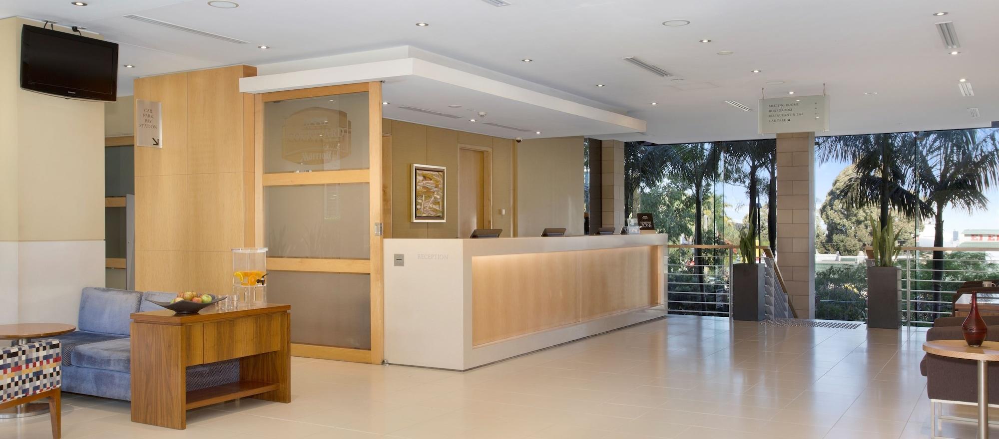 Vista Lobby Crowne Plaza Sydney Macquarie Park by IHG