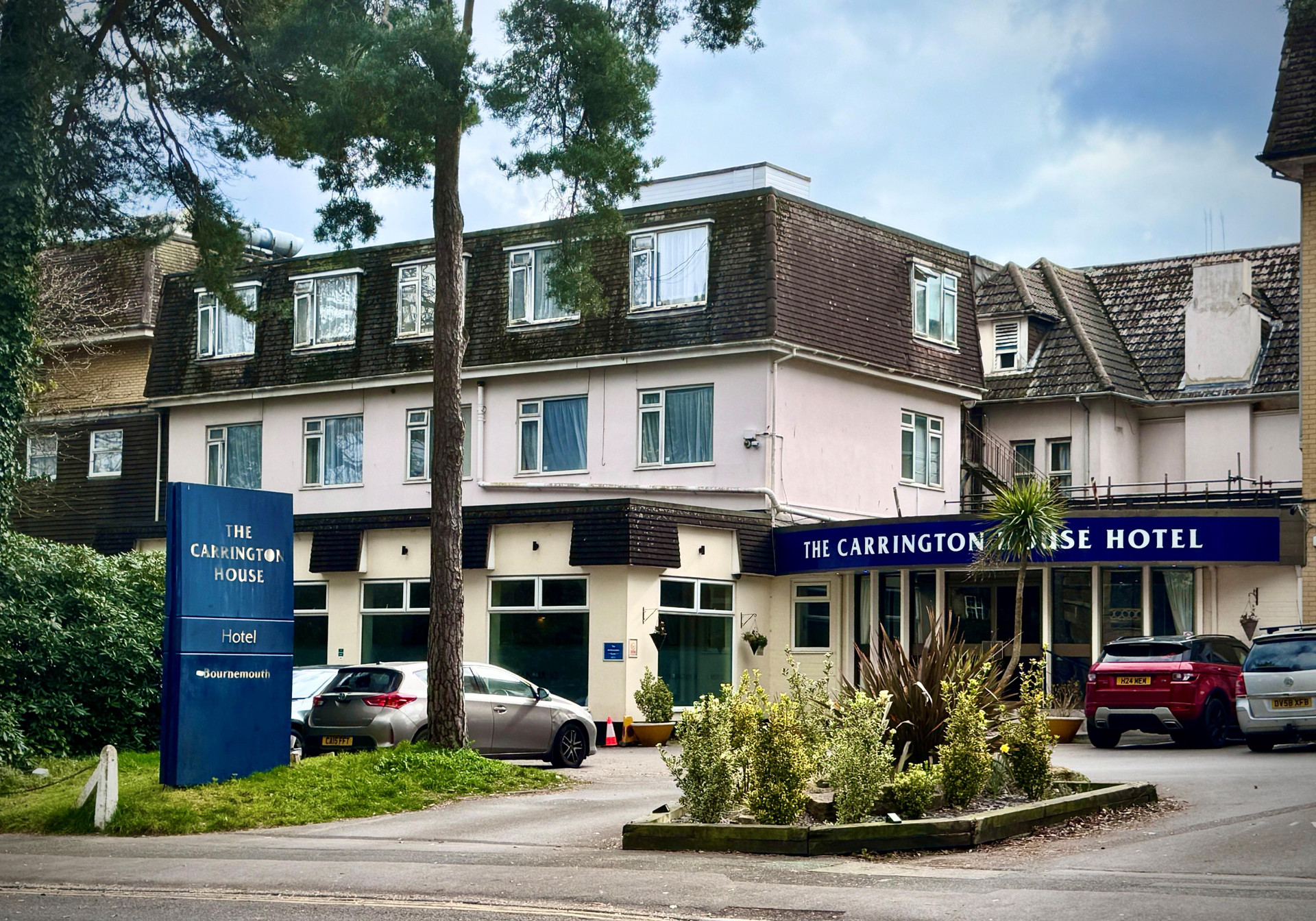 Vista Exterior Carrington House Hotel