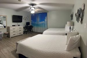 Alquiler Vacacional - Oceanfront Serenity - Peaceful Beach Retreat.