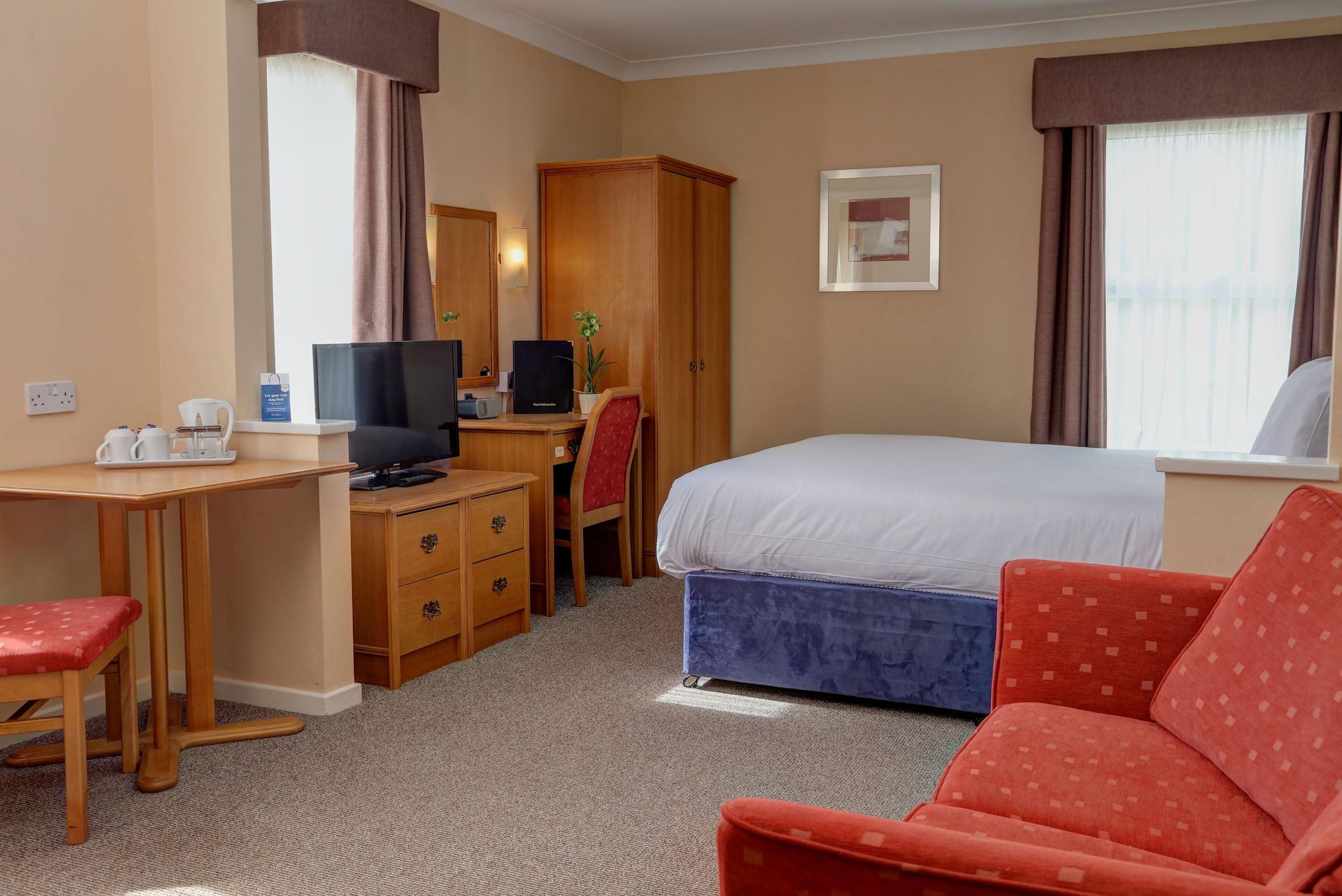 Equipamiento de Habitación Garden Court Hotel Aylesbury
