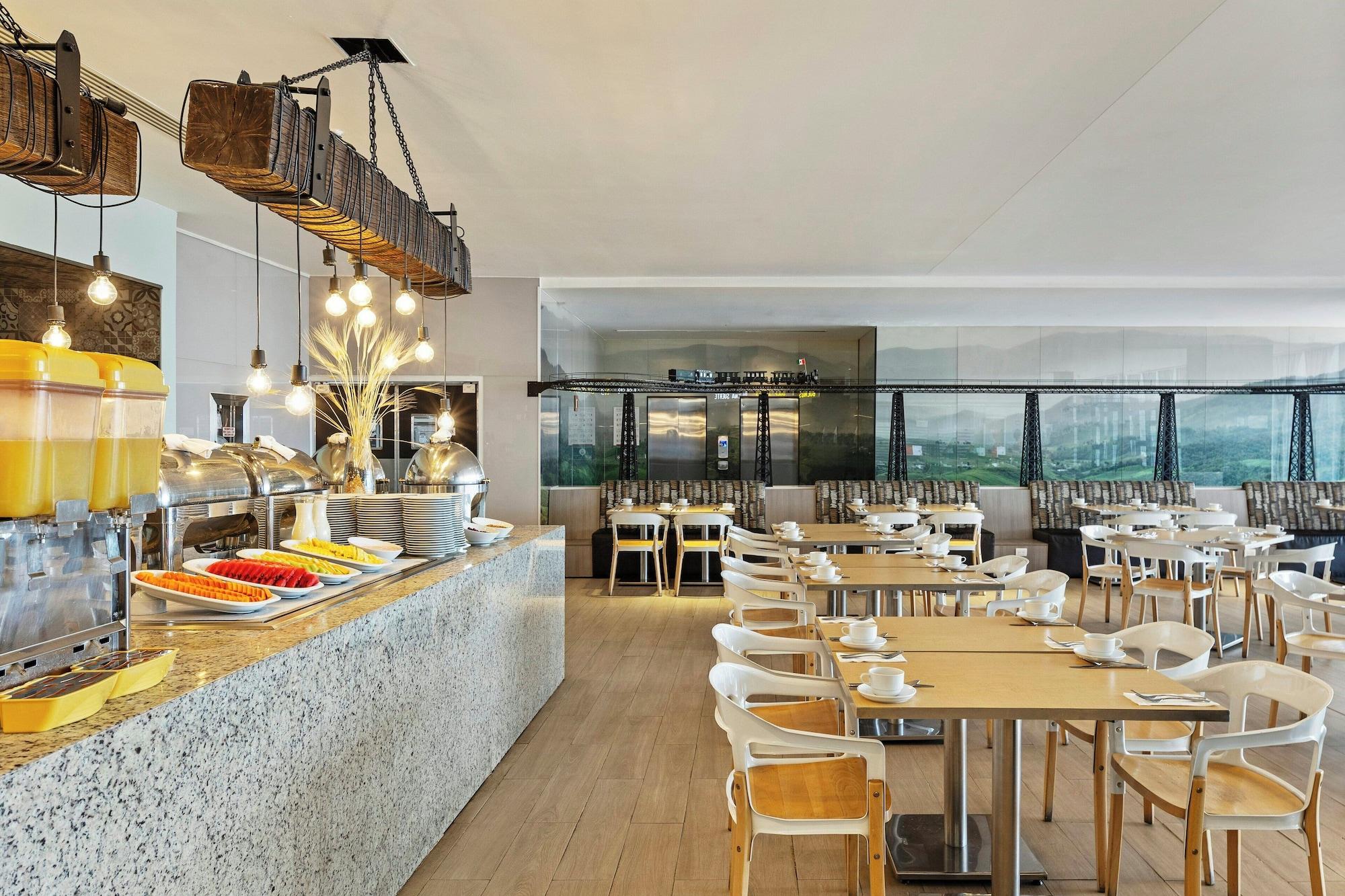Restaurant Fiesta Inn Express Ciudad de México Forum Buenavista