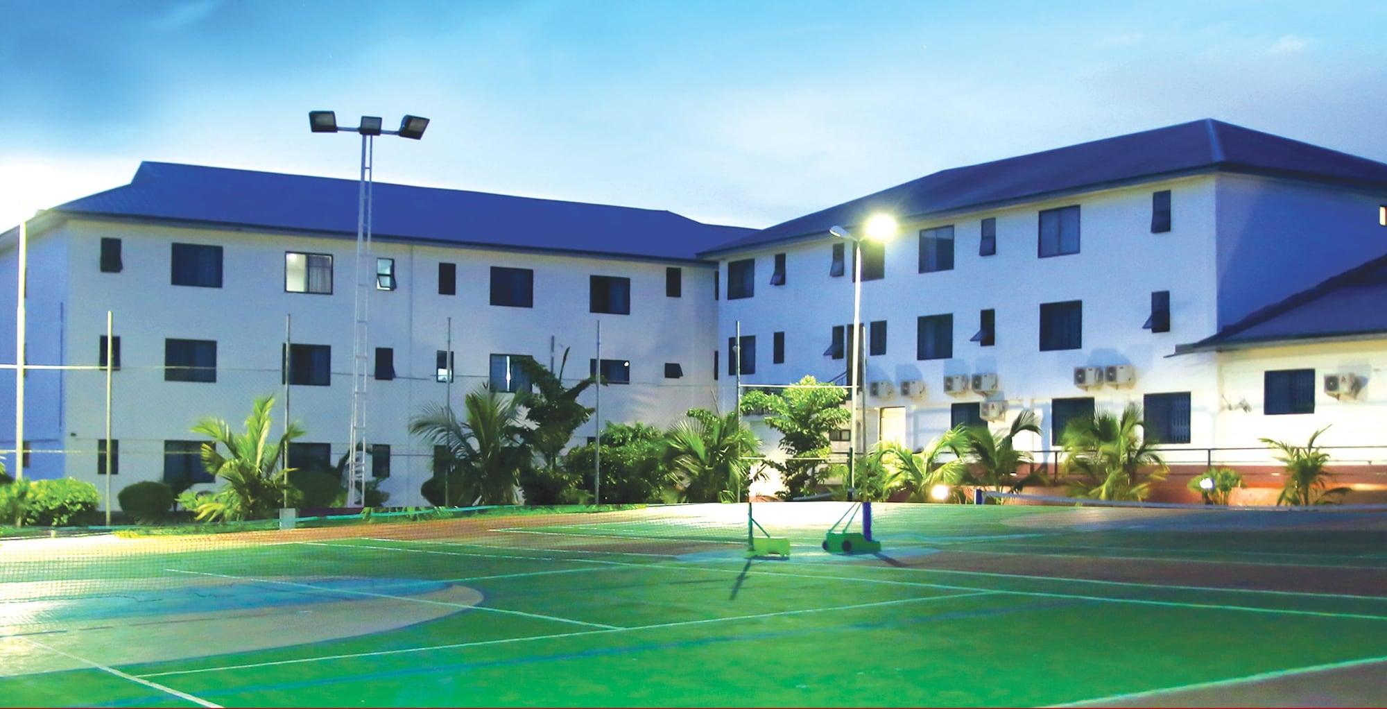 Instalaciones Recreativas Tyco City Hotel