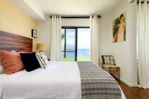 Alquiler Vacacional - Oceanfront Lauloa 106 - Ground Floor, Modern Renovation, Split-ac, Walk to Beach