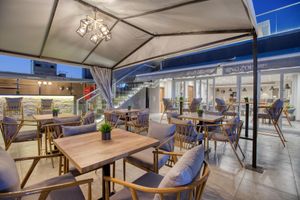 Alojamiento - Nozol Pyramids Hotel & SPA