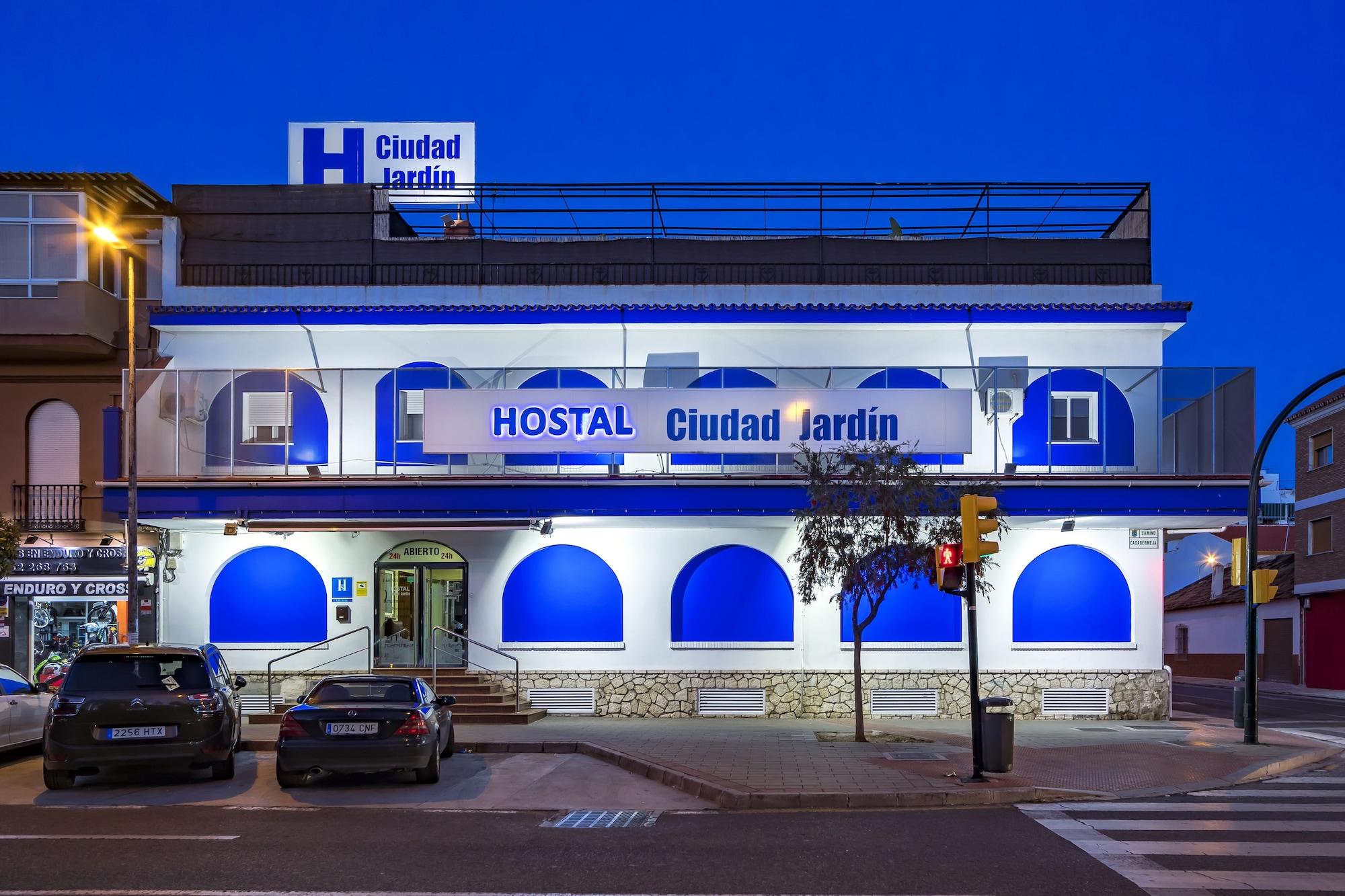 Vista Exterior Hostal Ciudad Jardin