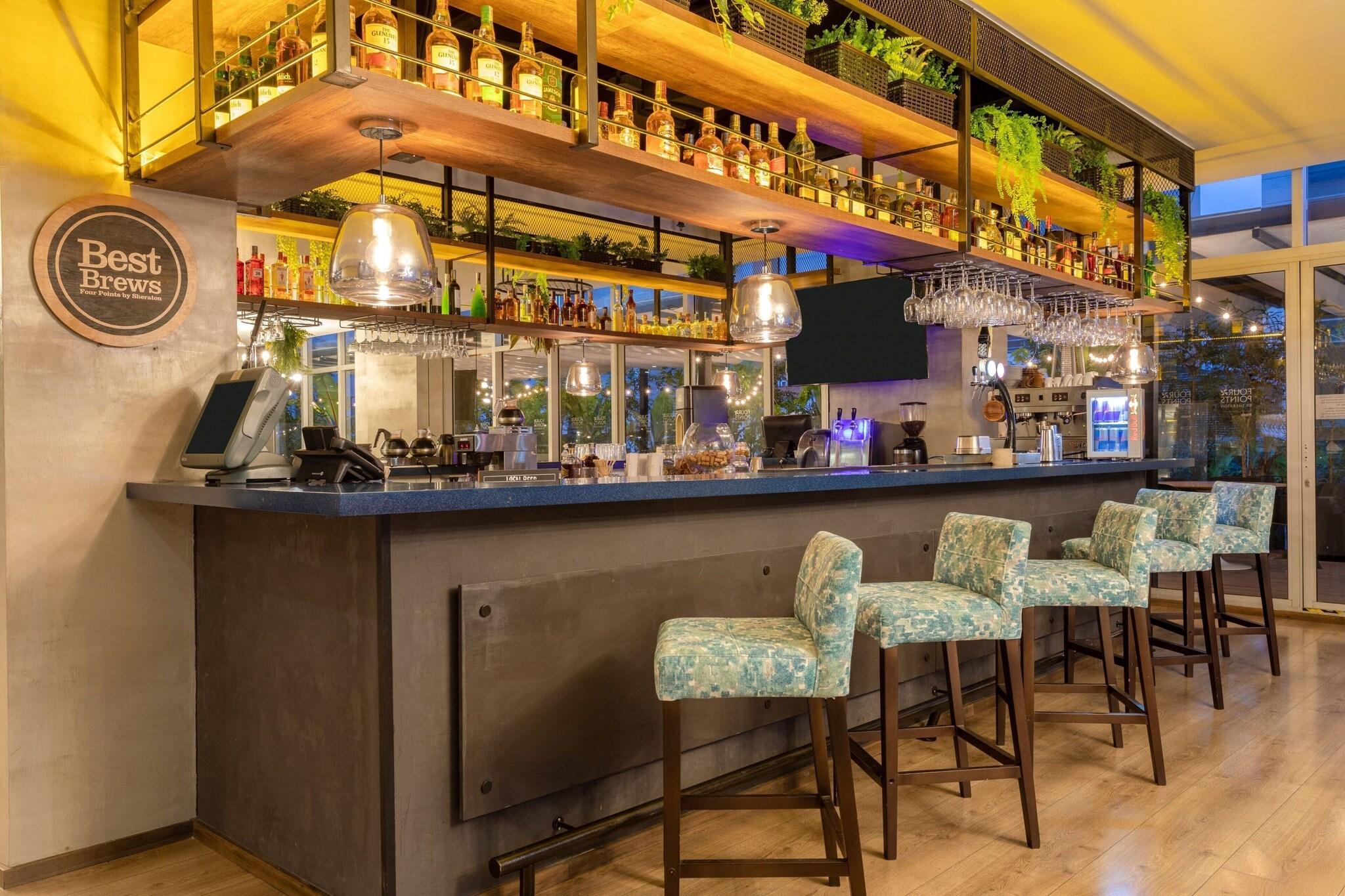 Restaurant Four Points by Sheraton Bogota