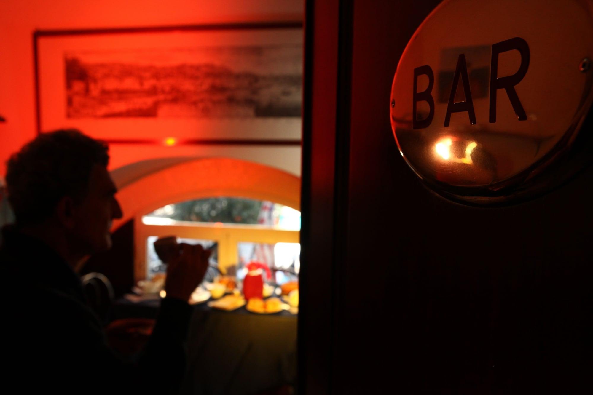 Bar/Salón Hotel Garibaldi