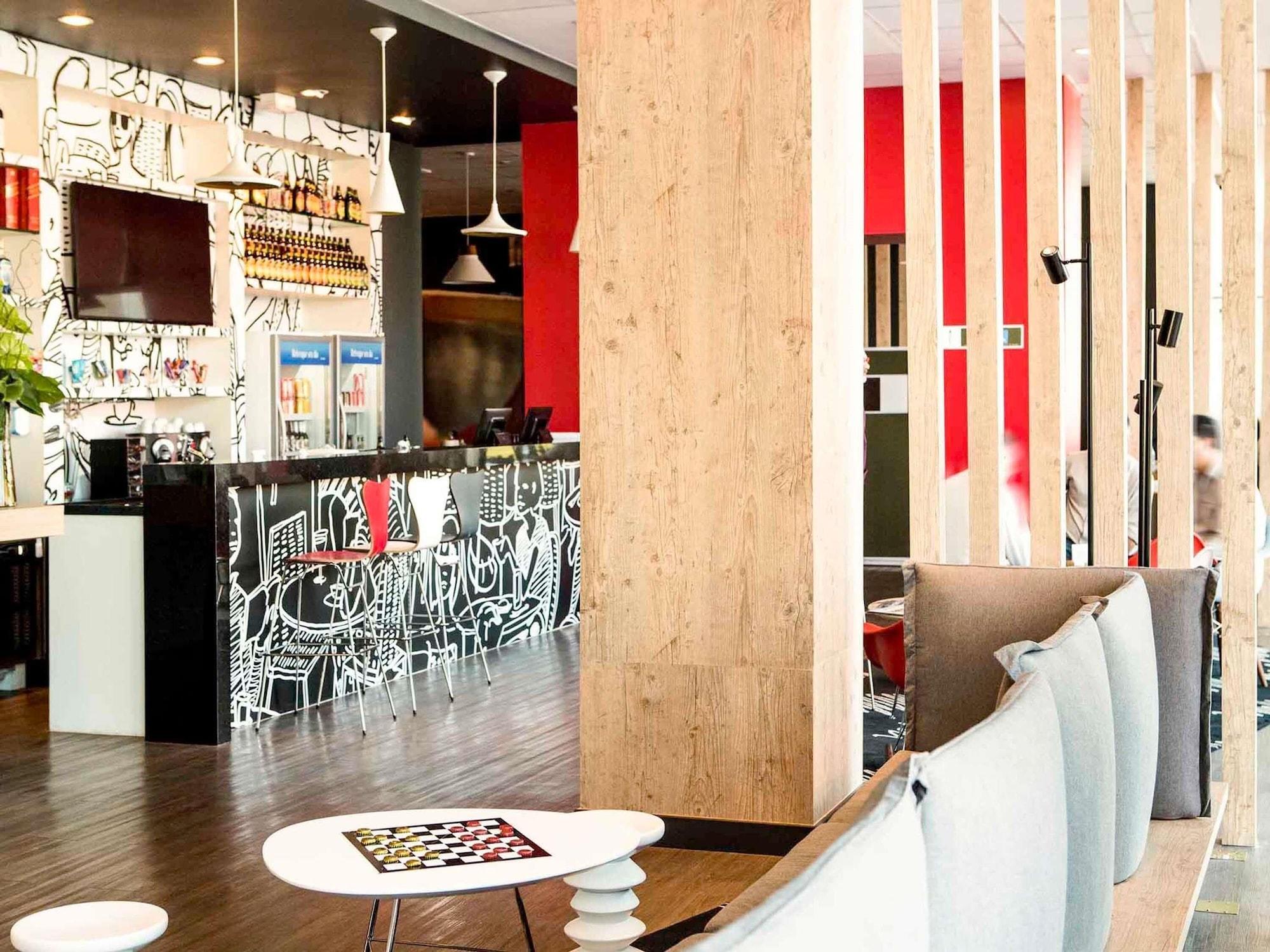 Varios Ibis Rio Porto Atlantico