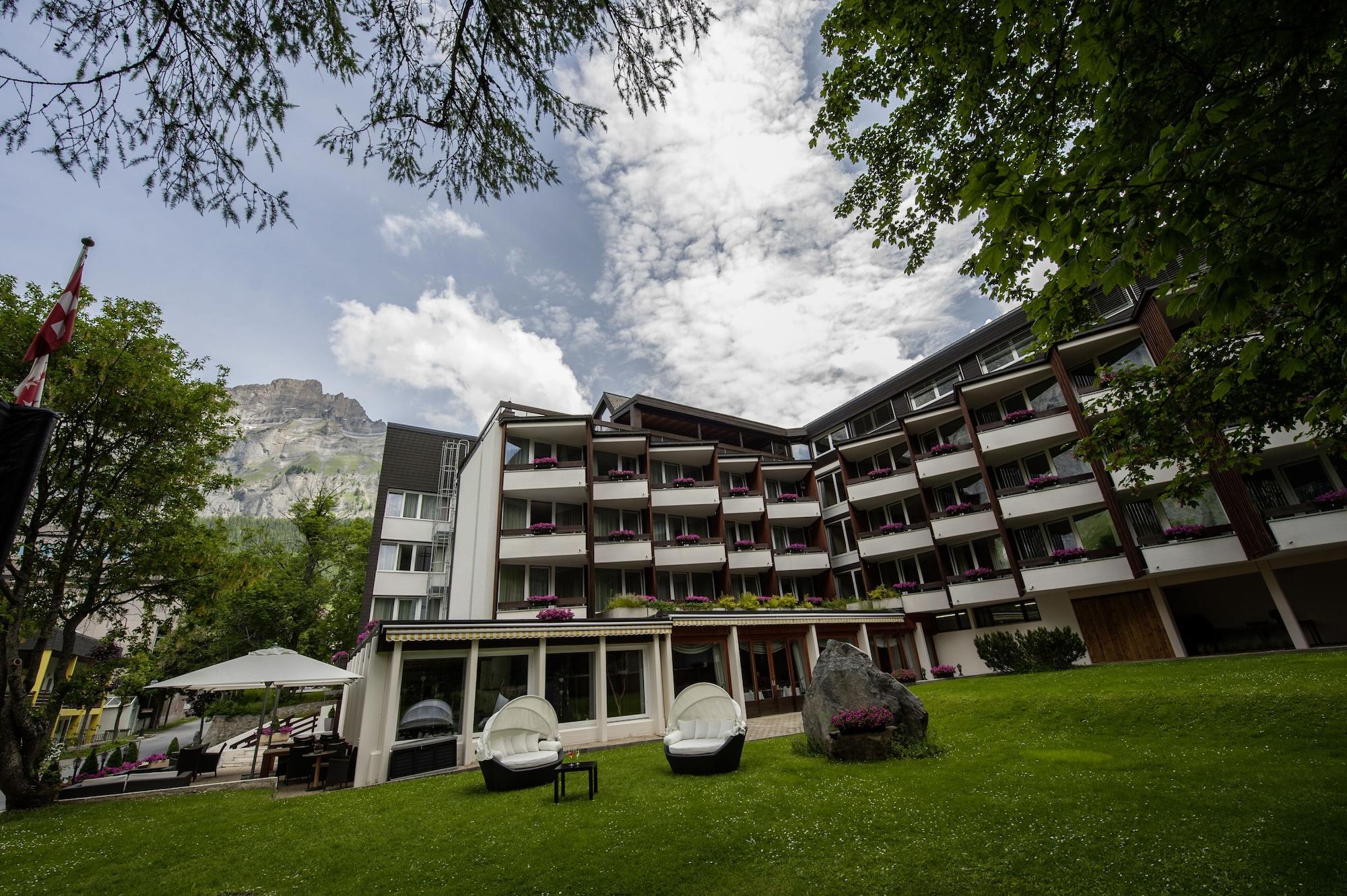 Vista Exterior Hotel Quellenhof Leukerbad